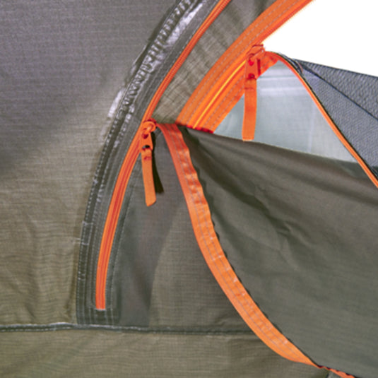 Dometic Rooftop 4WD Tent - 12V Automatic, waterproof zips to keeps the rain out